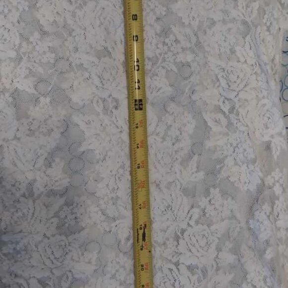 NEU LOOK White Lace Women's Top Sz- 12 (M) - Picture 7 of 8